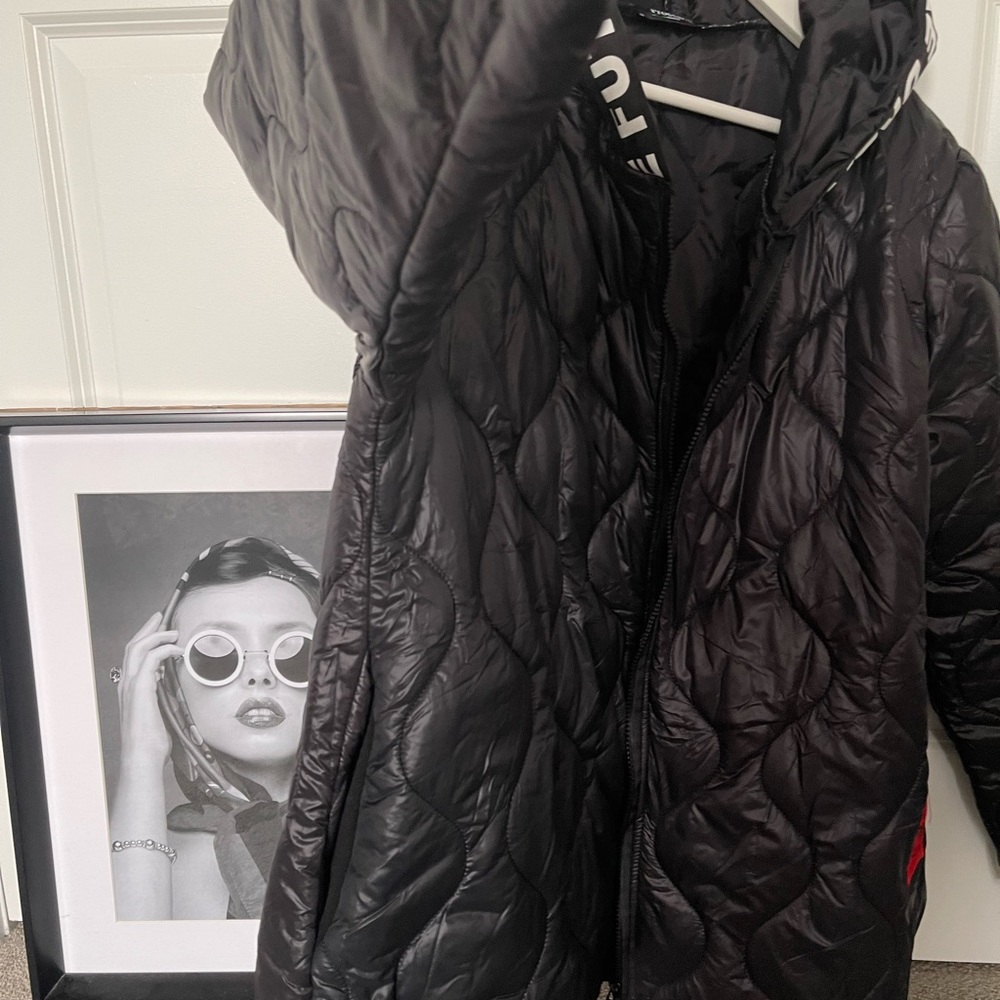 Waterproof black jacket - Picture 6 of 7